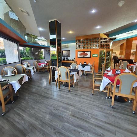Hotel Alcampo Miranda Bagian luar foto