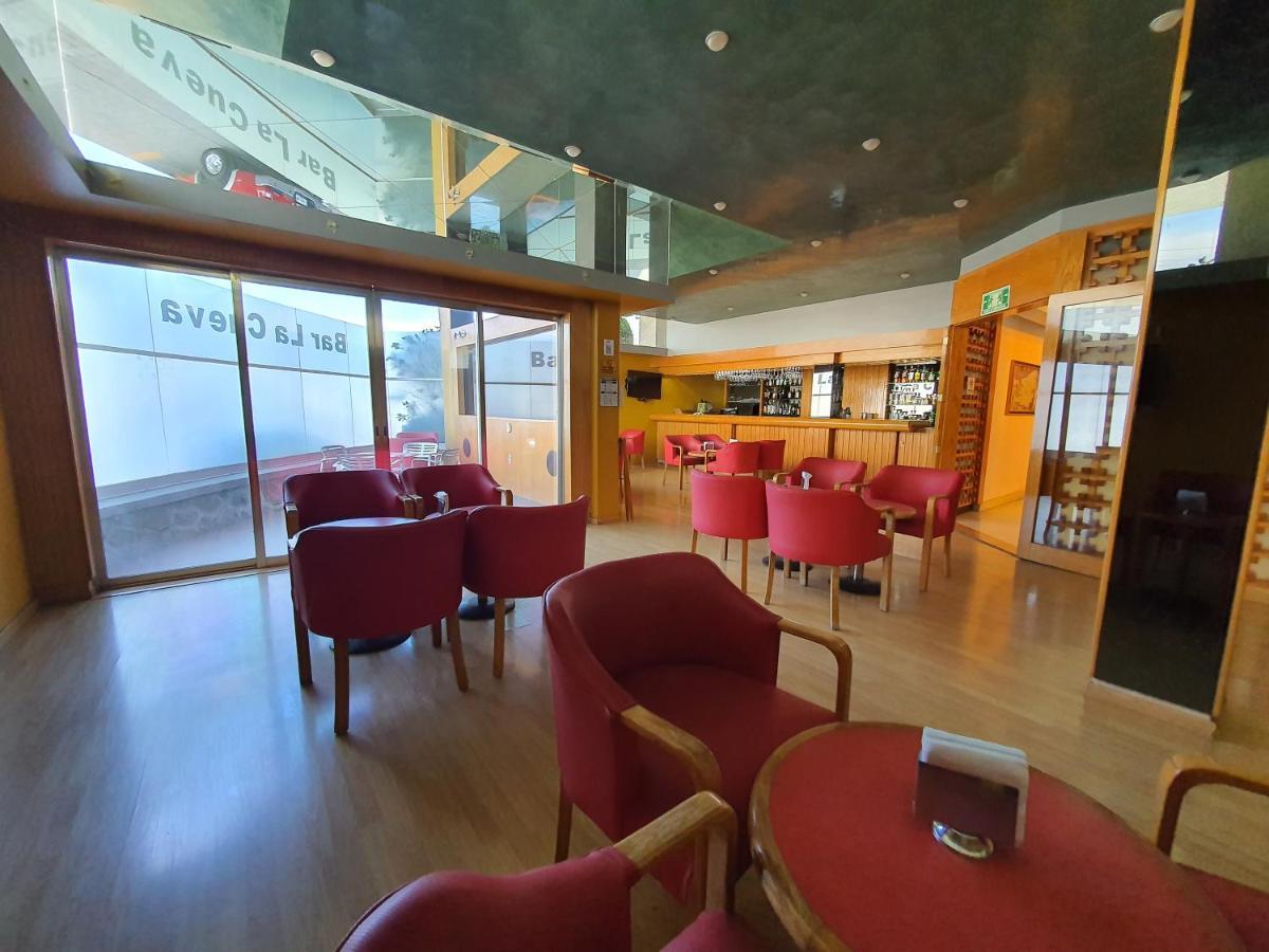 Hotel Alcampo Miranda Bagian luar foto