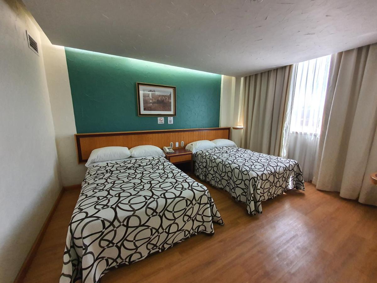 Hotel Alcampo Miranda Bagian luar foto