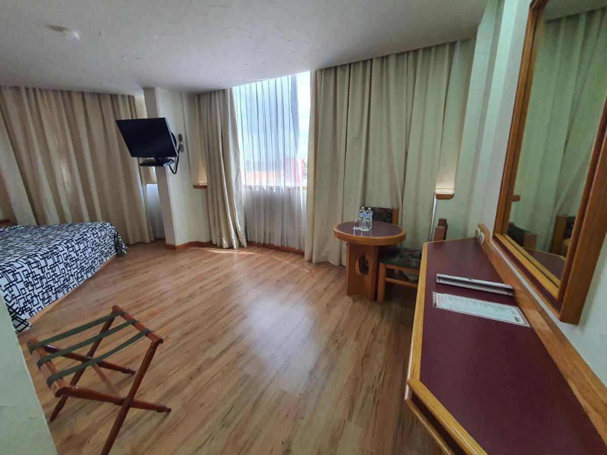 Hotel Alcampo Miranda Bagian luar foto